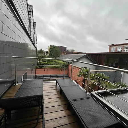 Plein Centre De Waterloo! 1 Apartment *